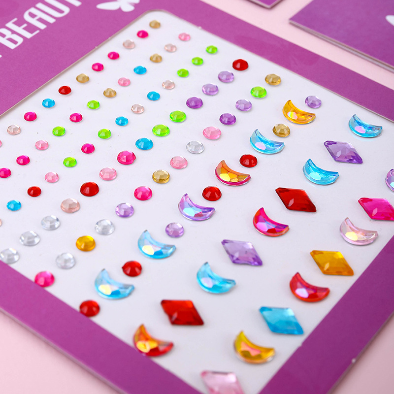 Heetverkopende gezichtsjuwelen - Nail Art recensie en prijs